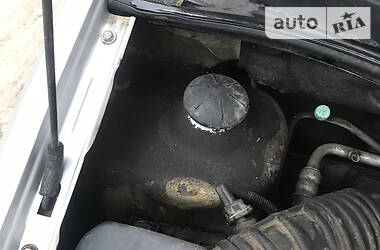 Хетчбек Chevrolet Aveo 2006 в 