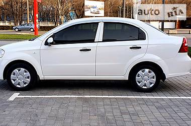 Седан Chevrolet Aveo 2010 в 