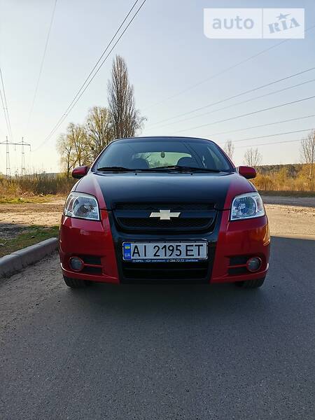 Седан Chevrolet Aveo 2006 в Києві