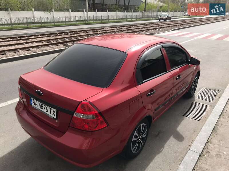 Седан Chevrolet Aveo 2007 в Києві