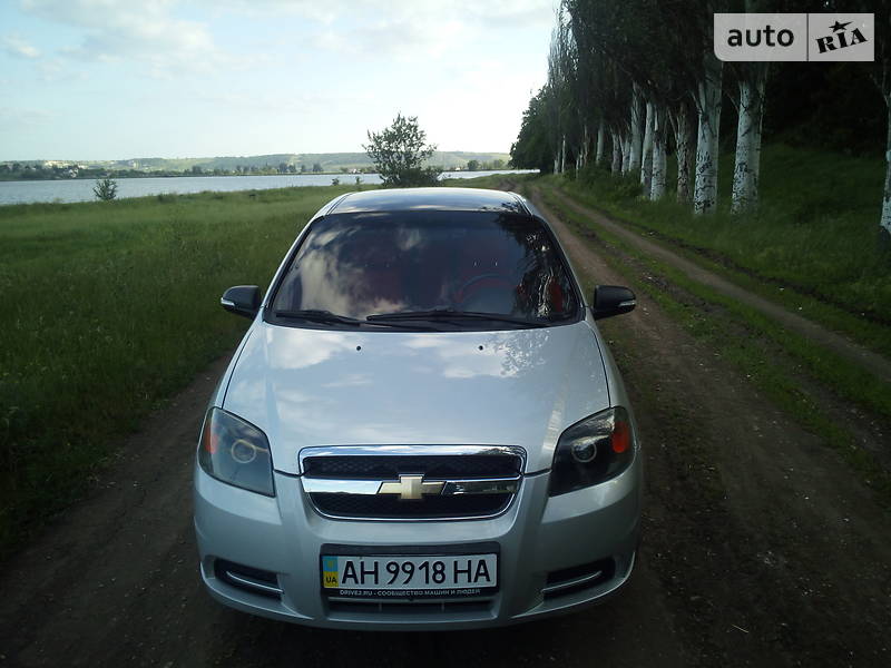 Седан Chevrolet Aveo 2009 в Слов'янську