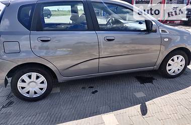 Хетчбек Chevrolet Aveo 2008 в 