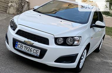 Седан Chevrolet Aveo 2012 в Каменском