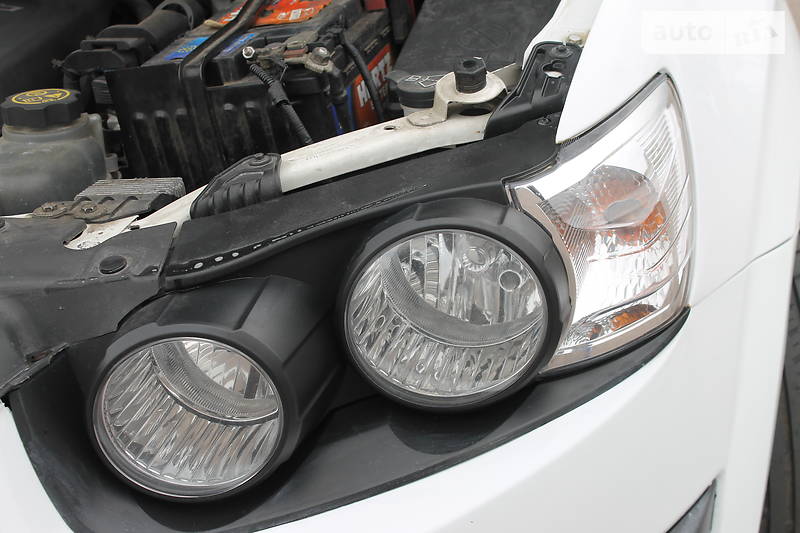 Хетчбек Chevrolet Aveo 2012 в Житомирі фото 38 Хетчбек Chevrolet Aveo 2012 в Житомирі