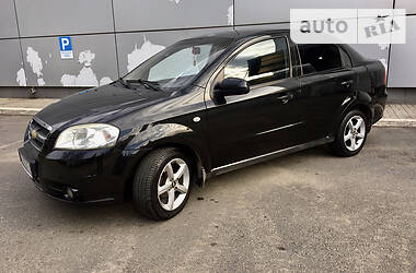 Седан Chevrolet Aveo 2008 в Днепре