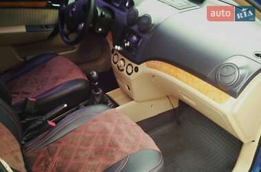 Седан Chevrolet Aveo 2008 в 