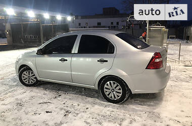 Седан Chevrolet Aveo 2011 в Полтаві