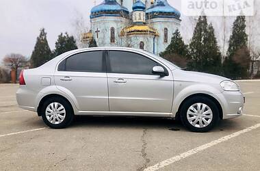 Седан Chevrolet Aveo 2007 в Кривом Роге