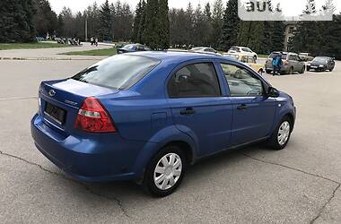 Седан Chevrolet Aveo 2006 в Жовтих Водах