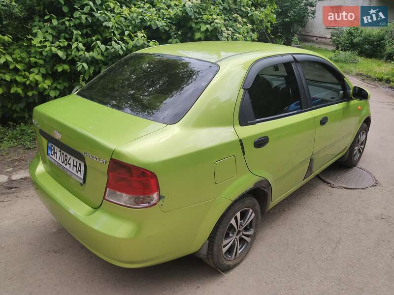 Седан Chevrolet Aveo 2004 в Одессе