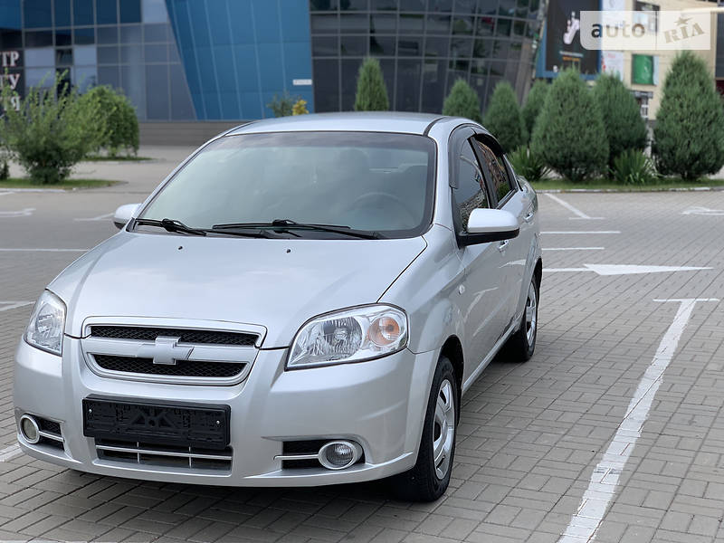 Седан Chevrolet Aveo 2007 в Мариуполе