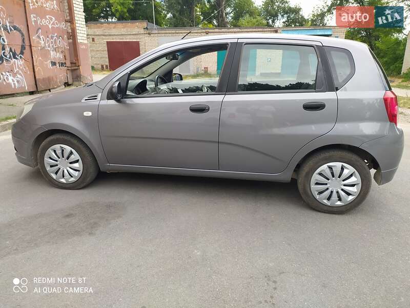 Хетчбек Chevrolet Aveo 2011 в Запоріжжі