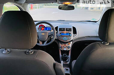 Хетчбек Chevrolet Aveo 2012 в Києві