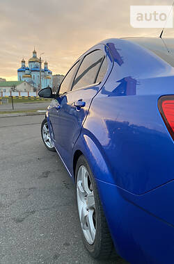 Седан Chevrolet Aveo 2011 в Кривом Роге