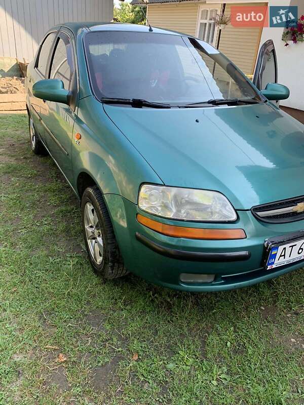 Хетчбек Chevrolet Aveo 2004 в Рожнятові