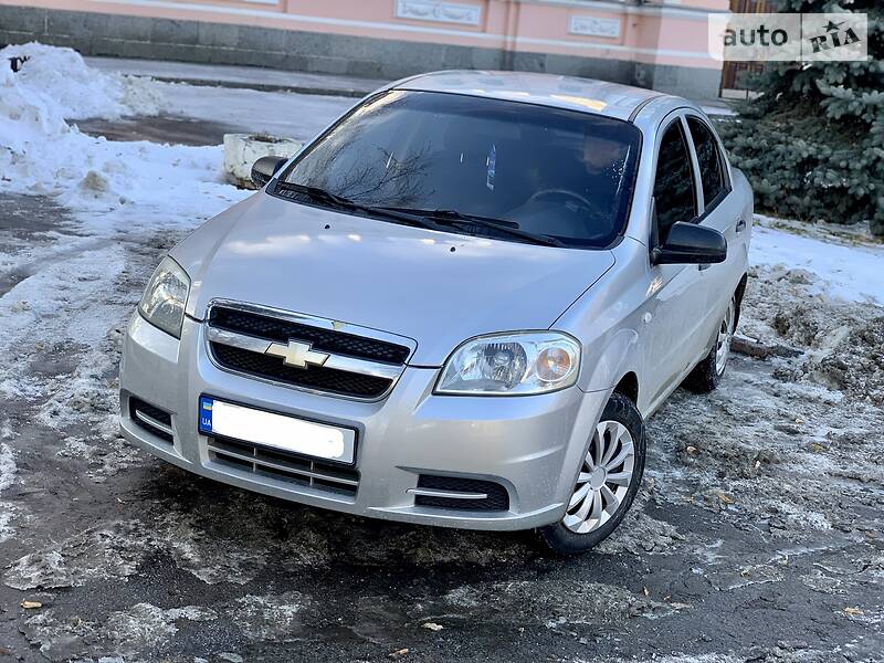 Седан Chevrolet Aveo 2009 в Полтаві