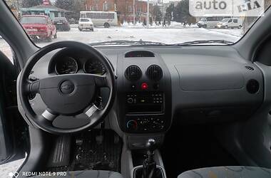 Седан Chevrolet Aveo 2005 в Славянске