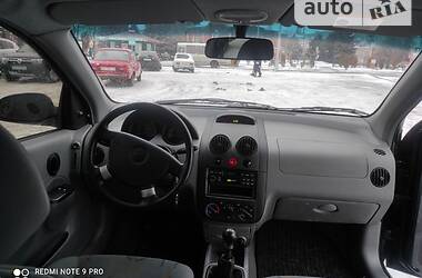 Седан Chevrolet Aveo 2005 в Славянске