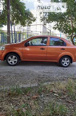 Седан Chevrolet Aveo 2006 в Днепре