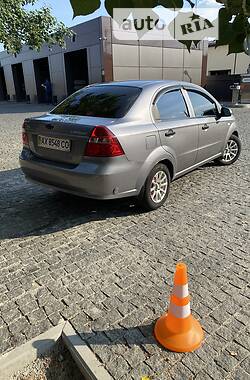 Седан Chevrolet Aveo 2011 в Киеве