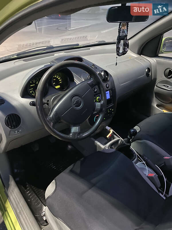 Седан Chevrolet Aveo 2005 в Львові фото 10 Седан Chevrolet Aveo 2005 в Львові