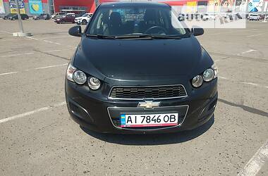 Седан Chevrolet Aveo 2011 в Нетешине