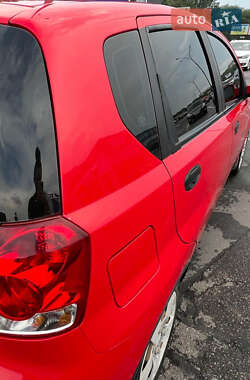 Хетчбек Chevrolet Aveo 2006 в 