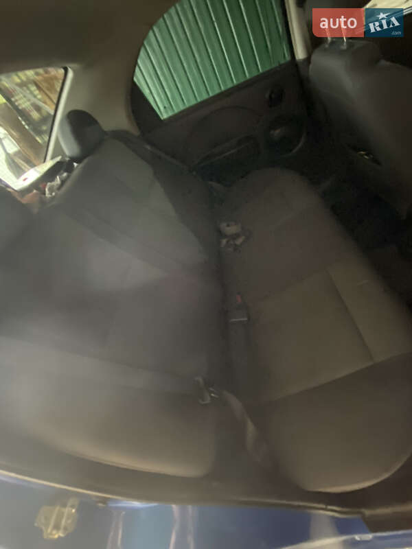 Седан Chevrolet Aveo 2006 в Дружковке