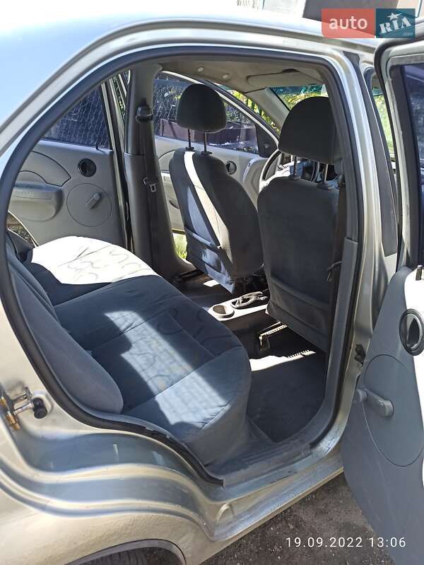 Седан Chevrolet Aveo 2005 в Одессе