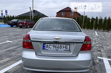 Седан Chevrolet Aveo 2008 в 