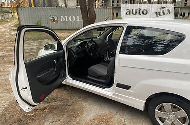 Хэтчбек Chevrolet Aveo 2008 в Киеве