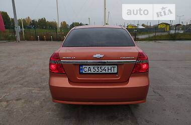 Седан Chevrolet Aveo 2007 в Киеве