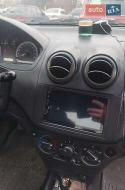 Седан Chevrolet Aveo 2006 в 