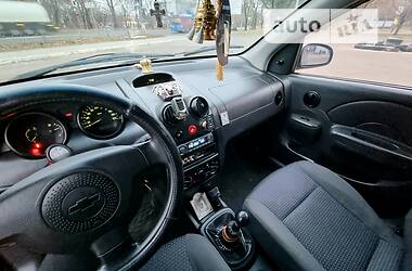 Седан Chevrolet Aveo 2005 в Миколаєві