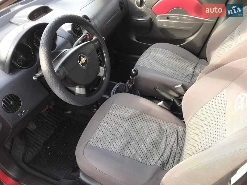 Хэтчбек Chevrolet Aveo 2008 в Верхнеднепровске