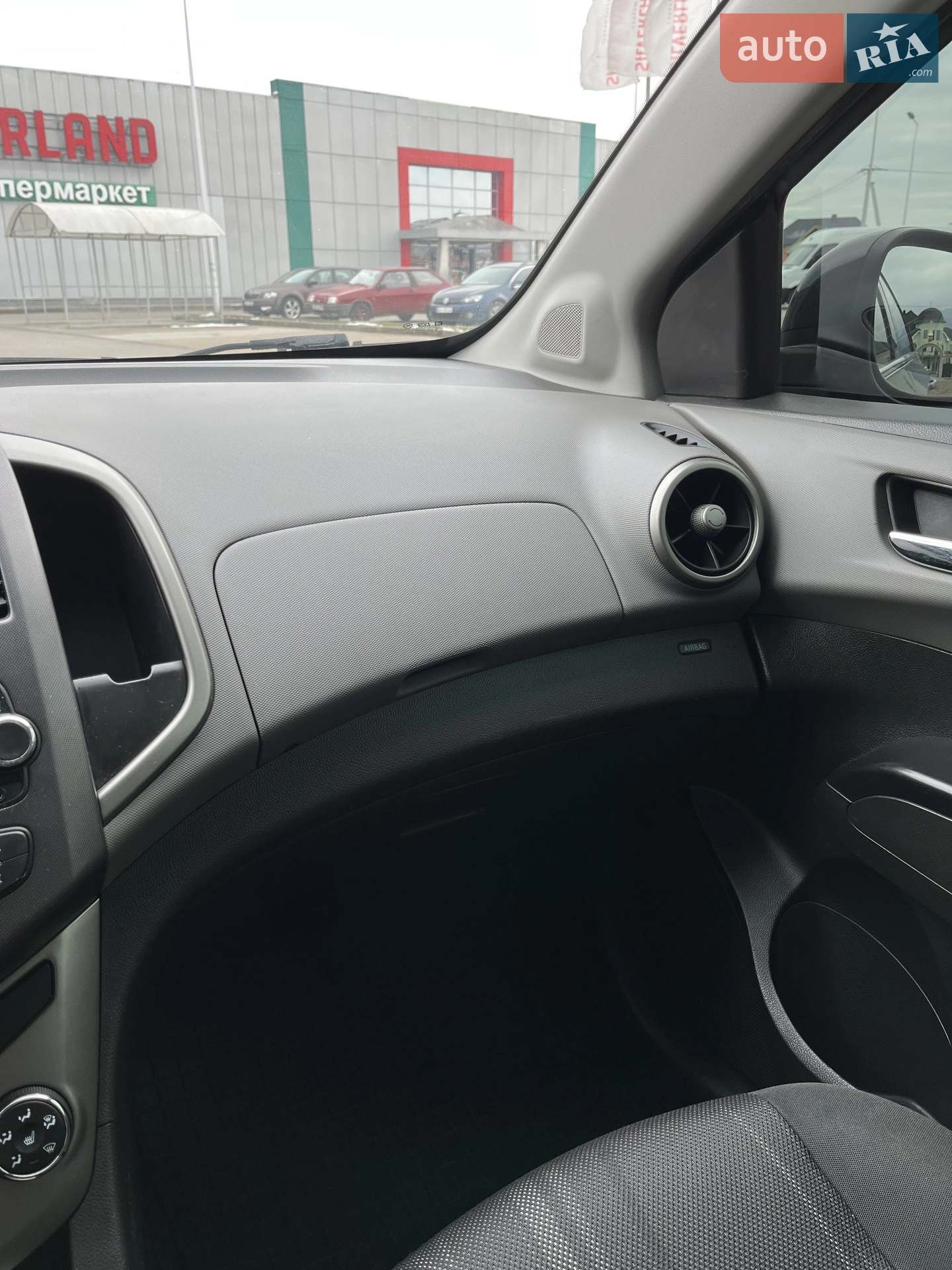 2012 Chevrolet Aveo - мініатюра 30