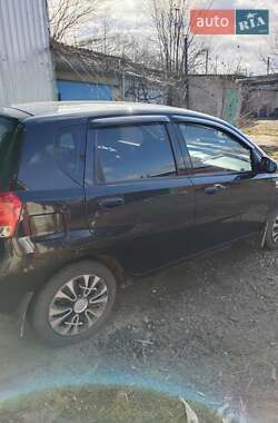 Хэтчбек Chevrolet Aveo 2006 в Кропивницком