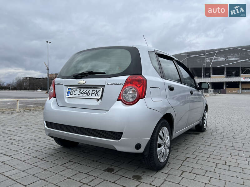 Хэтчбек Chevrolet Aveo 2010 в Львове