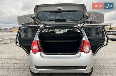 Хэтчбек Chevrolet Aveo 2010 в Львове