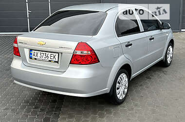 Седан Chevrolet Aveo 2010 в 
