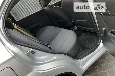 Седан Chevrolet Aveo 2010 в 