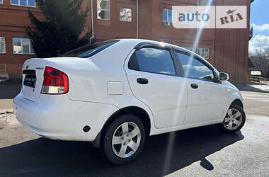 Седан Chevrolet Aveo 2006 в 