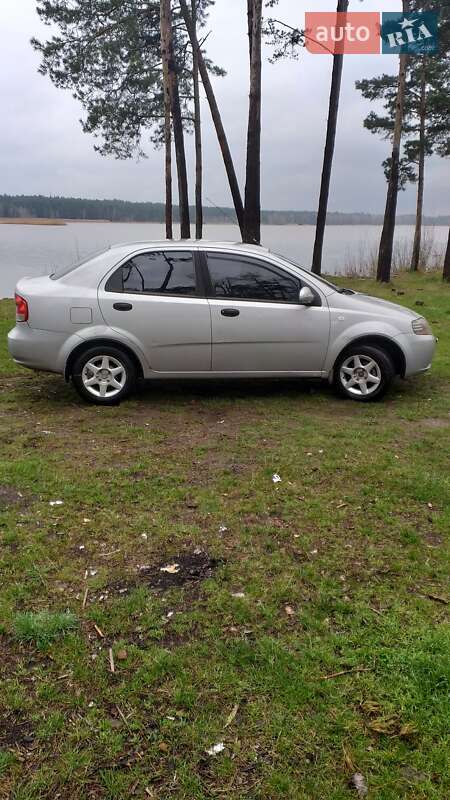 Chevrolet Aveo 2005