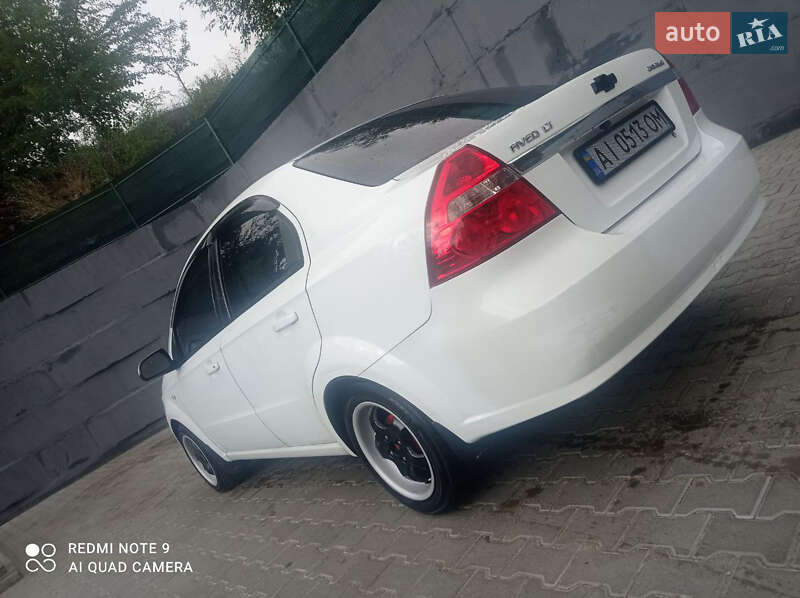 Седан Chevrolet Aveo 2008 в Обухове