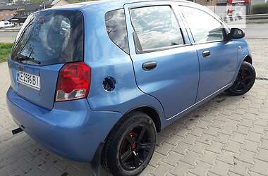 Хэтчбек Chevrolet Aveo 2005 в Черновцах