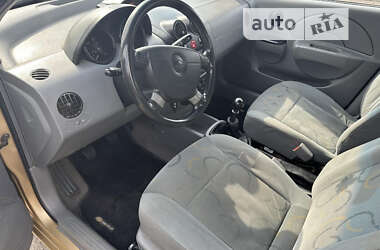 Седан Chevrolet Aveo 2004 в Тернополе