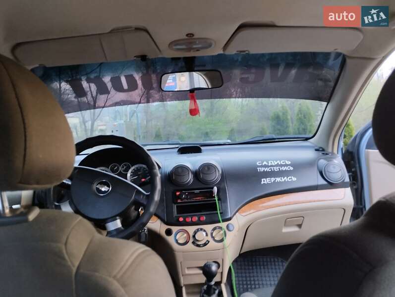 Седан Chevrolet Aveo 2008 в Тячеві