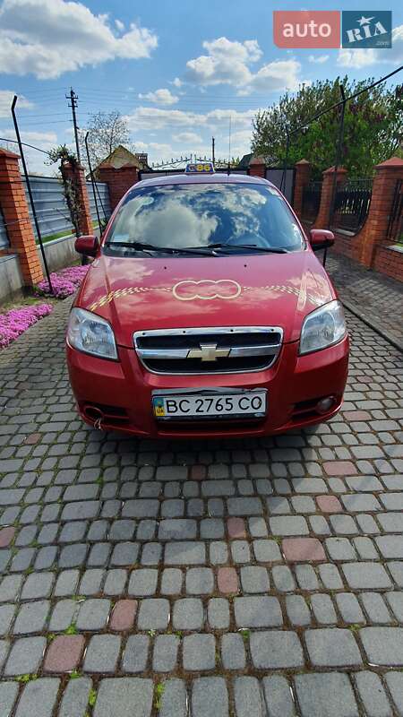Седан Chevrolet Aveo 2011 в Львове