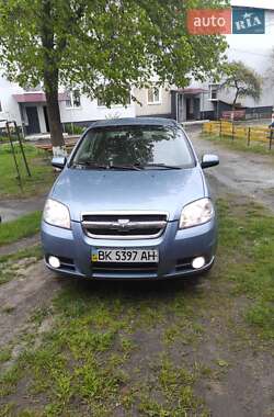 Седан Chevrolet Aveo 2006 в Ровно