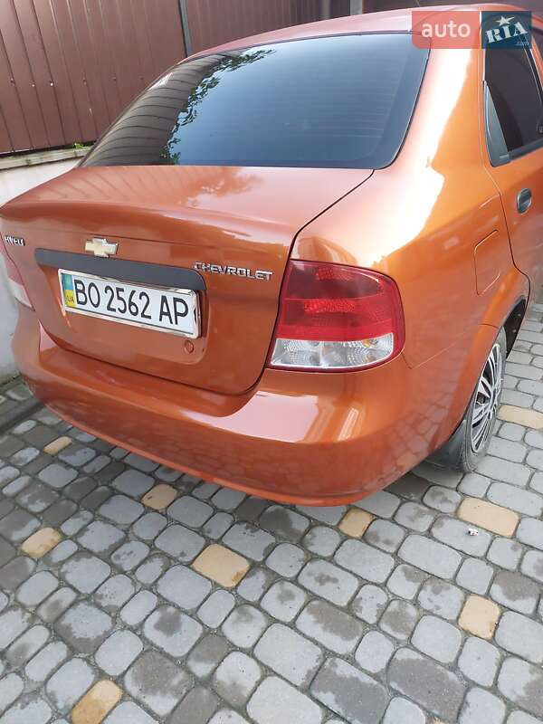 Седан Chevrolet Aveo 2005 в Тернополе